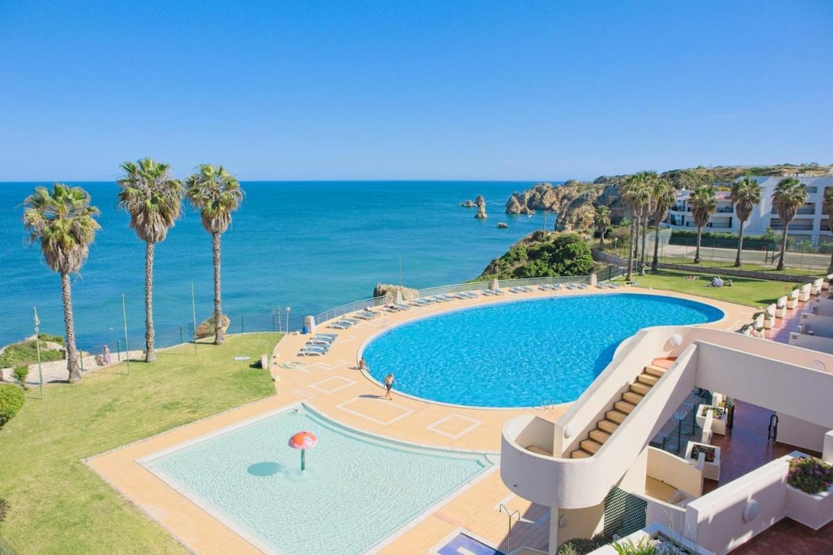 Apartament Novo! Junto A Com Piscina *